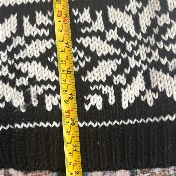 Ann Taylor black and white fair isle mock neck long sleeve sweater - Picture 13 of 15